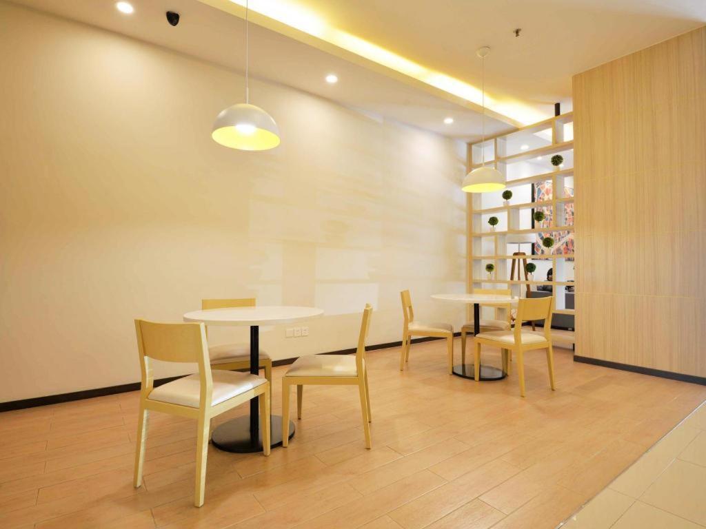 Hanting Hotel Guangzhou Tianhe Exterior photo